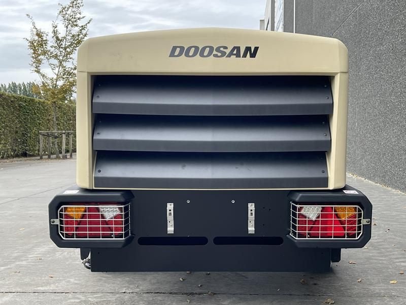Hof-Kompressor типа Doosan 7/25 - G - N, Gebrauchtmaschine в Waregem (Фотография 10)