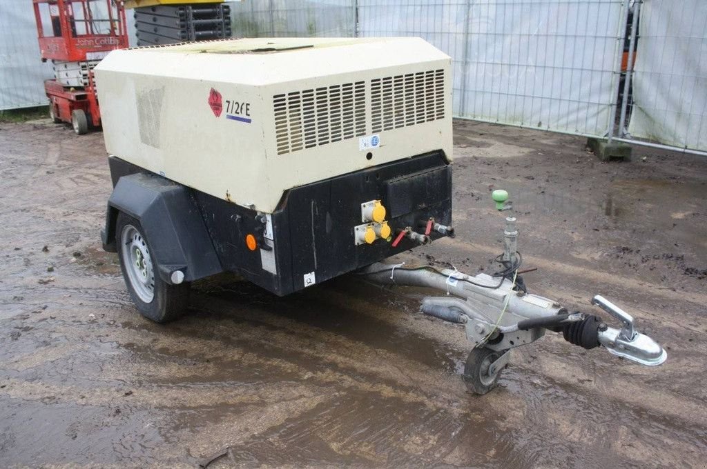 Hof-Kompressor tipa Doosan 7-26E, Gebrauchtmaschine u Antwerpen (Slika 4)