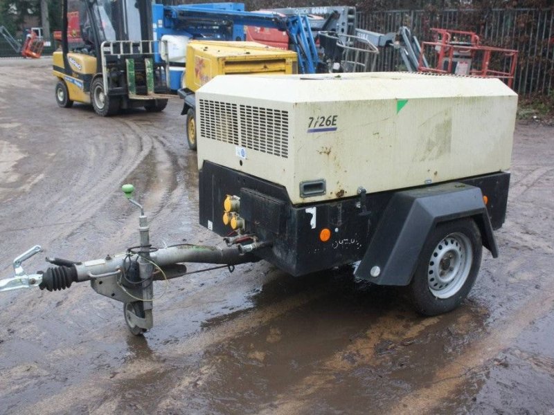 Hof-Kompressor des Typs Doosan 7-26E, Gebrauchtmaschine in Antwerpen (Bild 1)