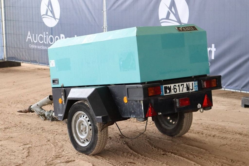 Hof-Kompressor of the type Doosan 7/31E, Gebrauchtmaschine in Antwerpen (Picture 4)