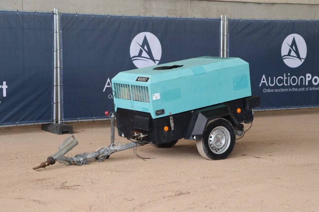 Hof-Kompressor del tipo Doosan 7/31E, Gebrauchtmaschine In Antwerpen (Immagine 9)