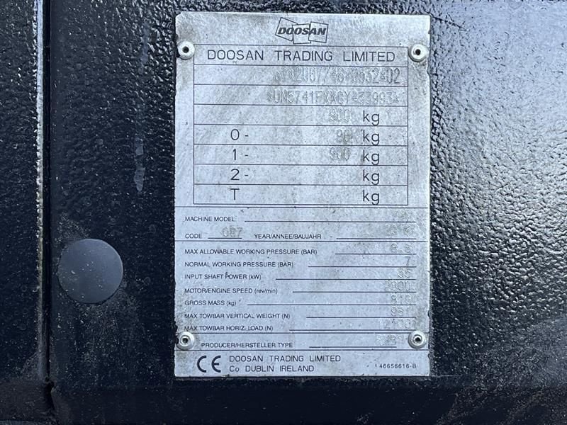 Hof-Kompressor del tipo Doosan 7 / 41 - N, Gebrauchtmaschine en Waregem (Imagen 4)