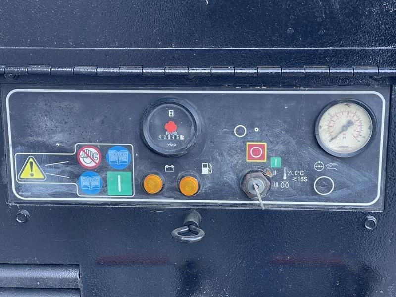 Hof-Kompressor van het type Doosan 7 / 41 - N, Gebrauchtmaschine in Waregem (Foto 11)