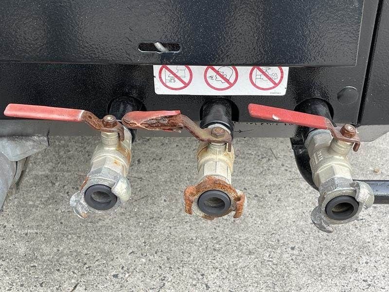 Hof-Kompressor of the type Doosan 7 / 51 - N, Gebrauchtmaschine in Waregem (Picture 10)