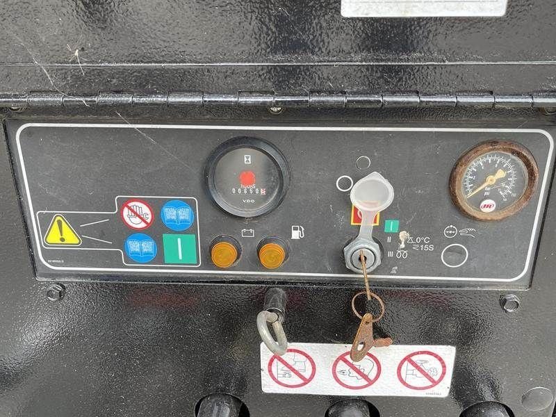 Hof-Kompressor of the type Doosan 7 / 51 - N, Gebrauchtmaschine in Waregem (Picture 11)