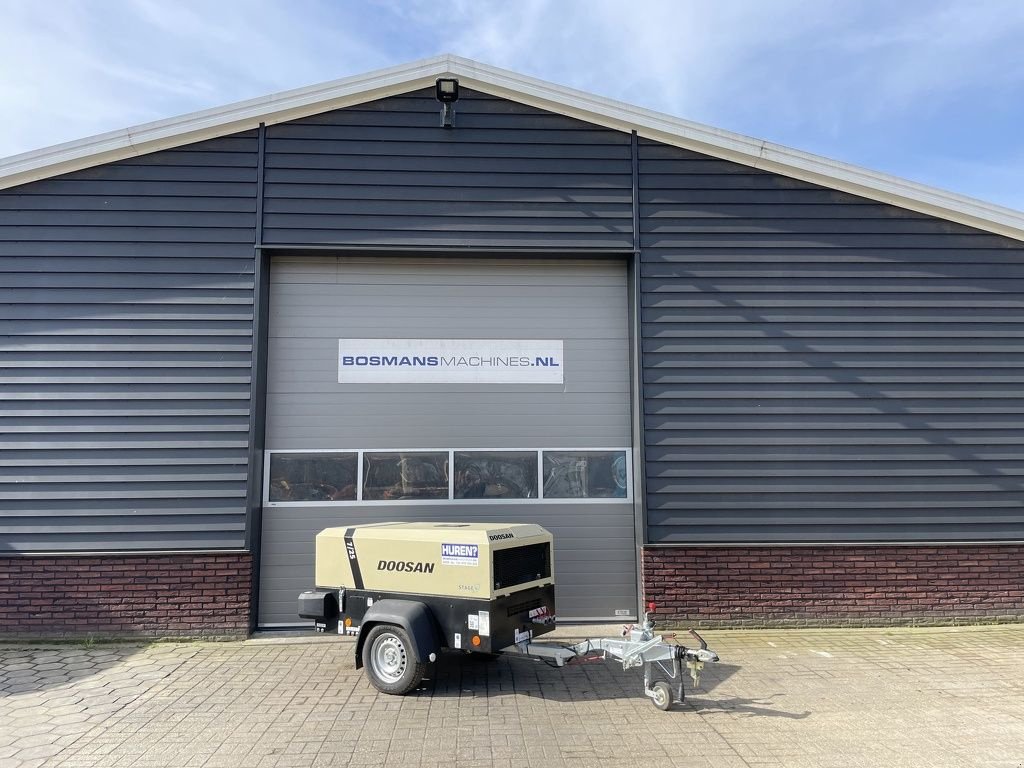 Hof-Kompressor des Typs Doosan TE HUUR mobiele compressor 2.5 kuub, Gebrauchtmaschine in Neer (Bild 10)