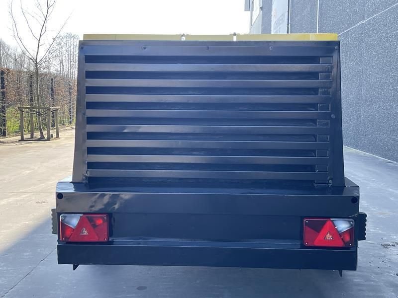 Hof-Kompressor от тип Kaeser M 122 - N, Gebrauchtmaschine в Waregem (Снимка 10)