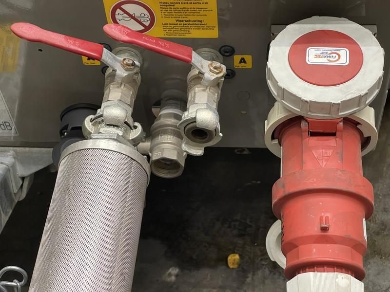 Hof-Kompressor Türe ait Kaeser M 50 E, Gebrauchtmaschine içinde Waregem (resim 11)