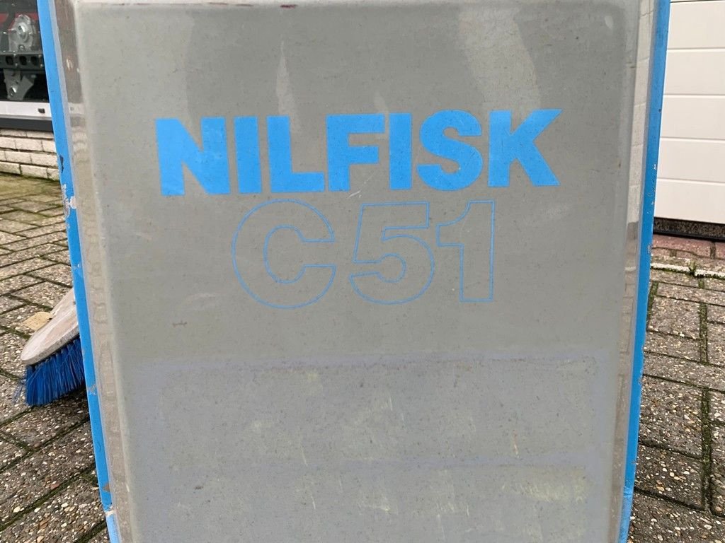 Hof-Kompressor типа Sonstige Nilfisk C51 SCHROB-ZUIGMACHINE, Neumaschine в MARIENHEEM (Фотография 5)