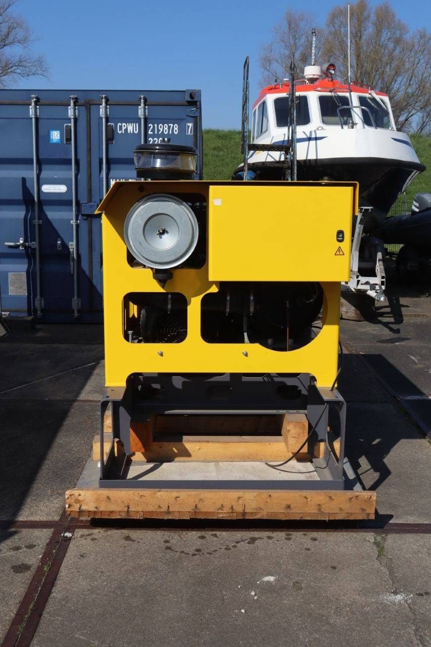 Hof-Kompressor des Typs Sonstige Remco M135K-V3, Neumaschine in Antwerpen (Bild 9)