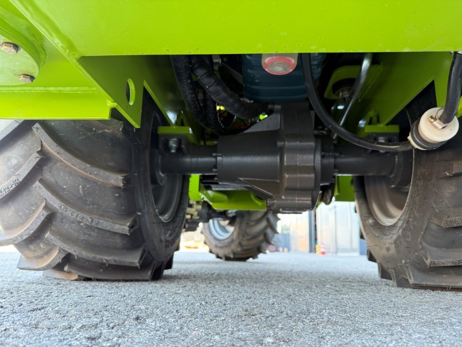 Hoflader des Typs AGROX OX1060, Neumaschine in Arbing (Bild 23)