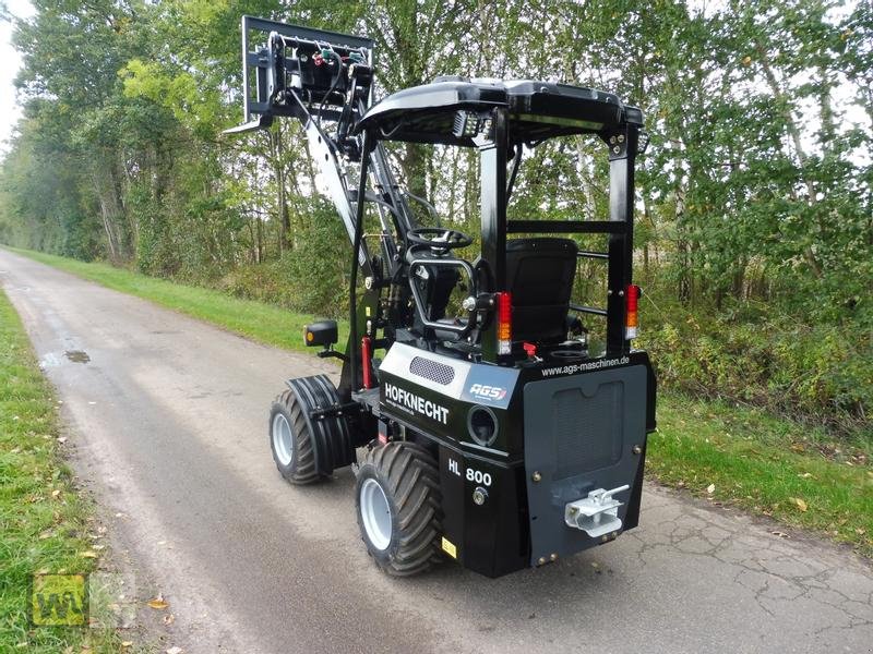 Hoflader des Typs Ags Hofknecht HL 800 ( Hoflader ) mit Perkins Motor, Neumaschine in Metelen (Bild 13)