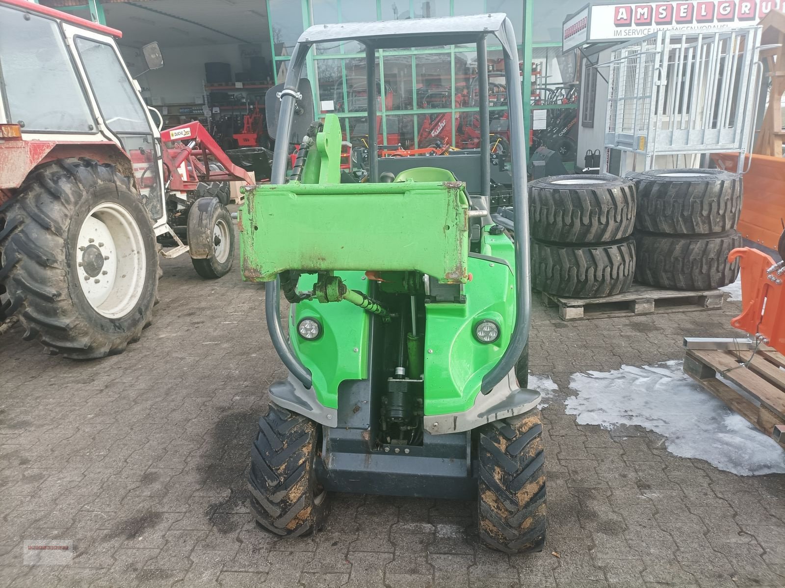 Hoflader typu Avant 220 Multifunktionslader, Gebrauchtmaschine v Tarsdorf (Obrázok 8)