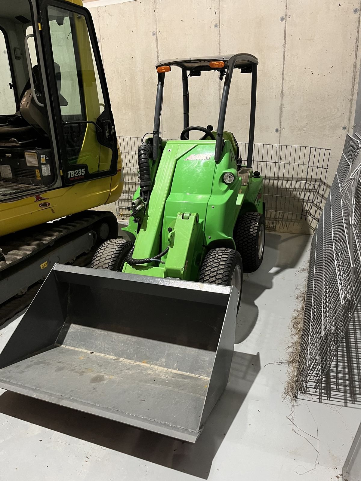 Hoflader a típus Avant 420, Gebrauchtmaschine ekkor: Bad Leonfelden (Kép 3)