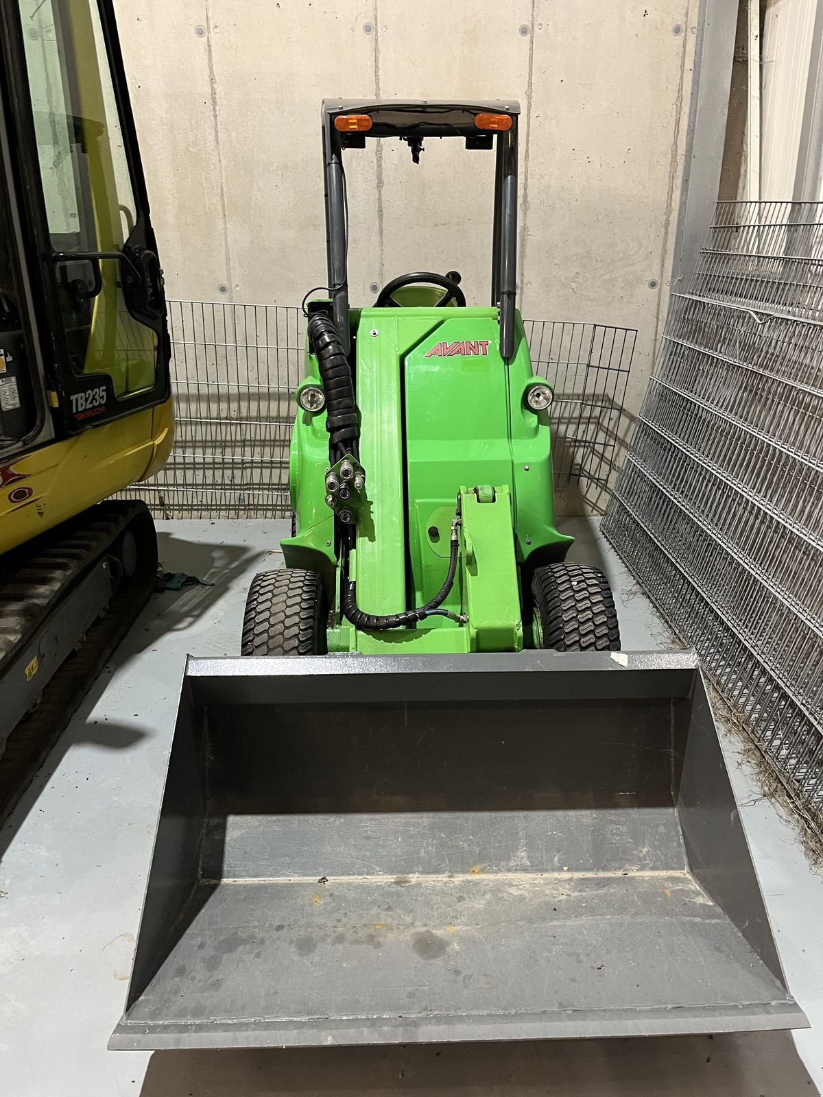 Hoflader a típus Avant 420, Gebrauchtmaschine ekkor: Bad Leonfelden (Kép 11)