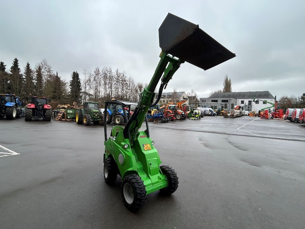 Hoflader del tipo Avant 420, Gebrauchtmaschine In Noerdange (Immagine 3)