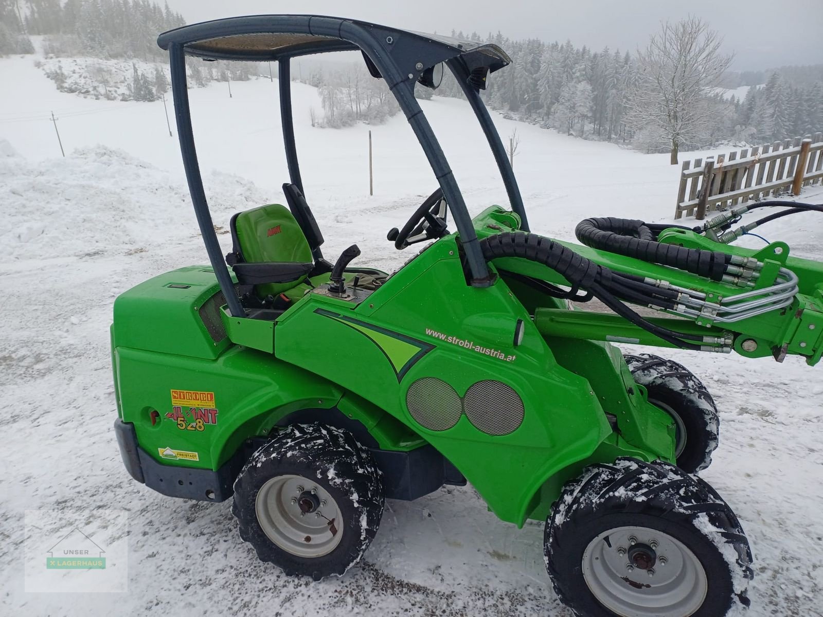 Hoflader of the type Avant 528K, Gebrauchtmaschine in Freistadt (Picture 1)