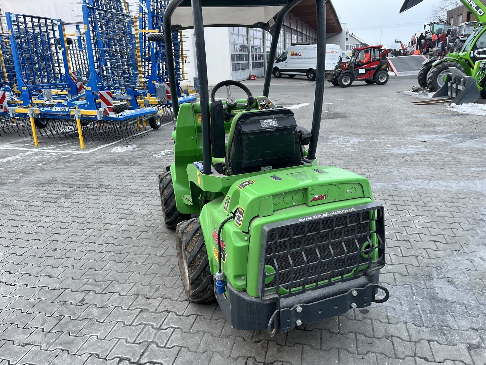 Hoflader typu Avant 5e Tele nur 270h, Gebrauchtmaschine w Burgkirchen (Zdjęcie 3)