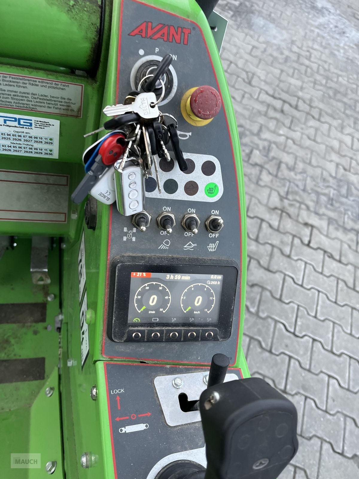 Hoflader typu Avant 5e Tele nur 270h, Gebrauchtmaschine w Burgkirchen (Zdjęcie 2)