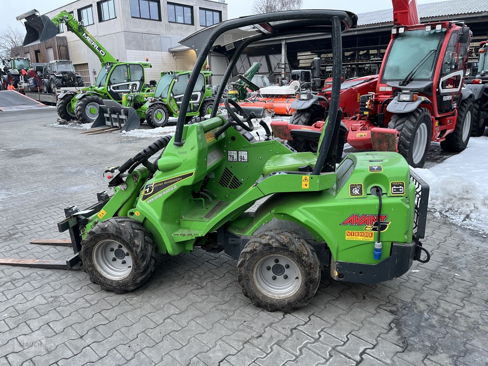 Hoflader typu Avant 5e Tele nur 270h, Gebrauchtmaschine w Burgkirchen (Zdjęcie 8)