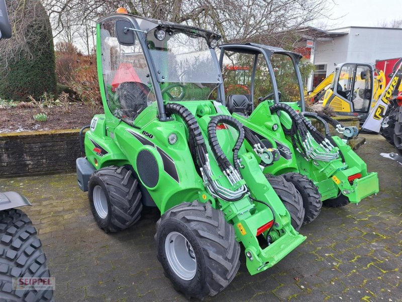 Hoflader des Typs Avant 650i, Neumaschine in Groß-Umstadt