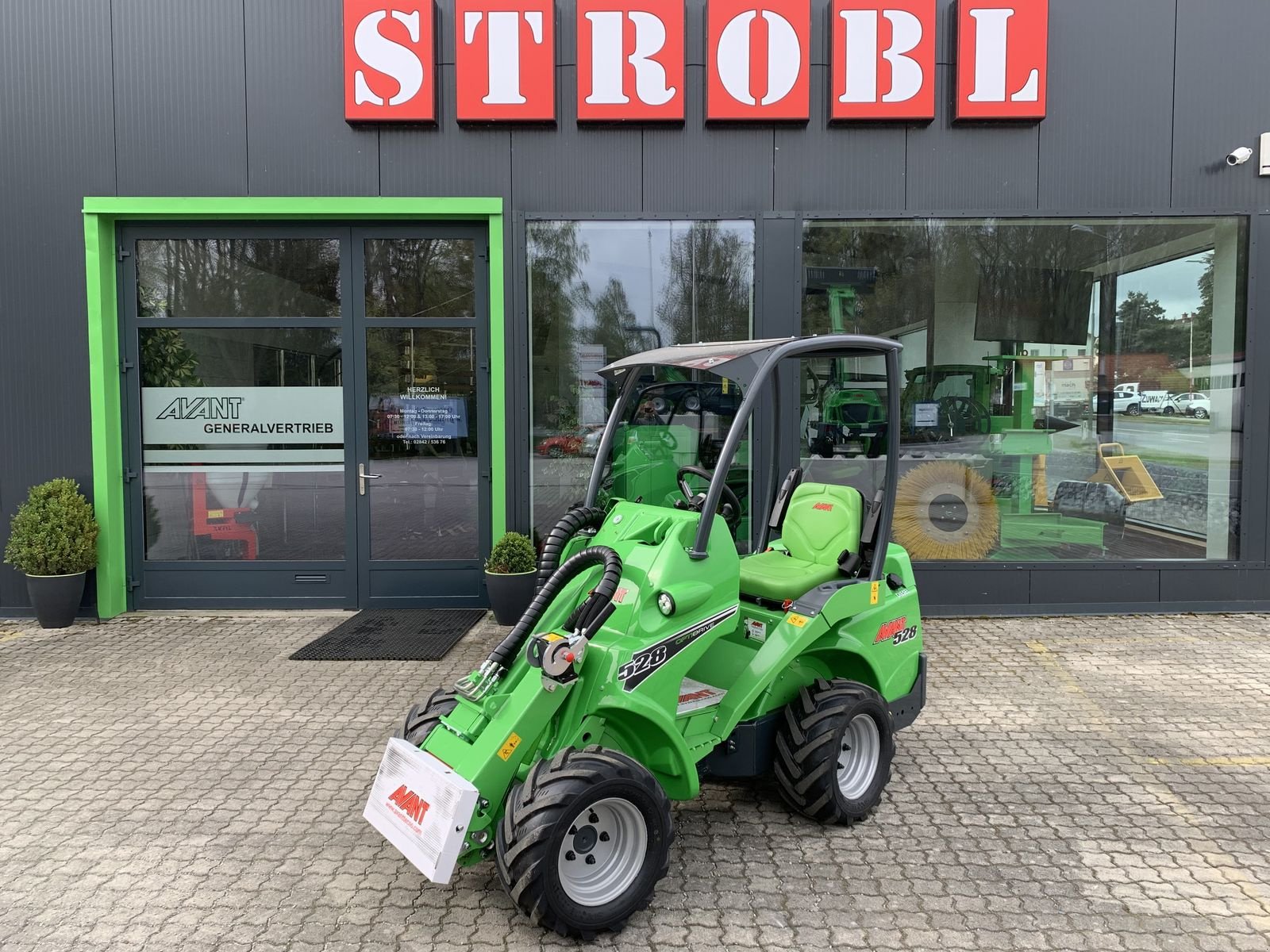 Hoflader tip Avant Avant 528K Multifunktionslader, Neumaschine in Waidhofen an der Thaya (Poză 5)