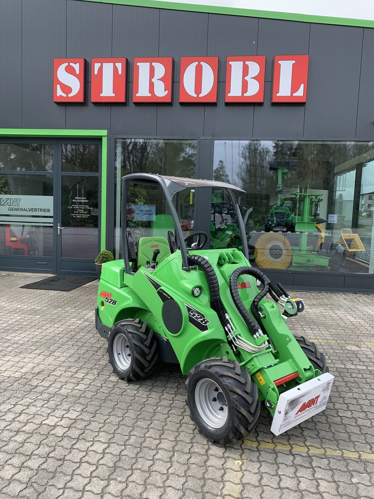 Hoflader tip Avant Avant 528K Multifunktionslader, Neumaschine in Waidhofen an der Thaya (Poză 4)