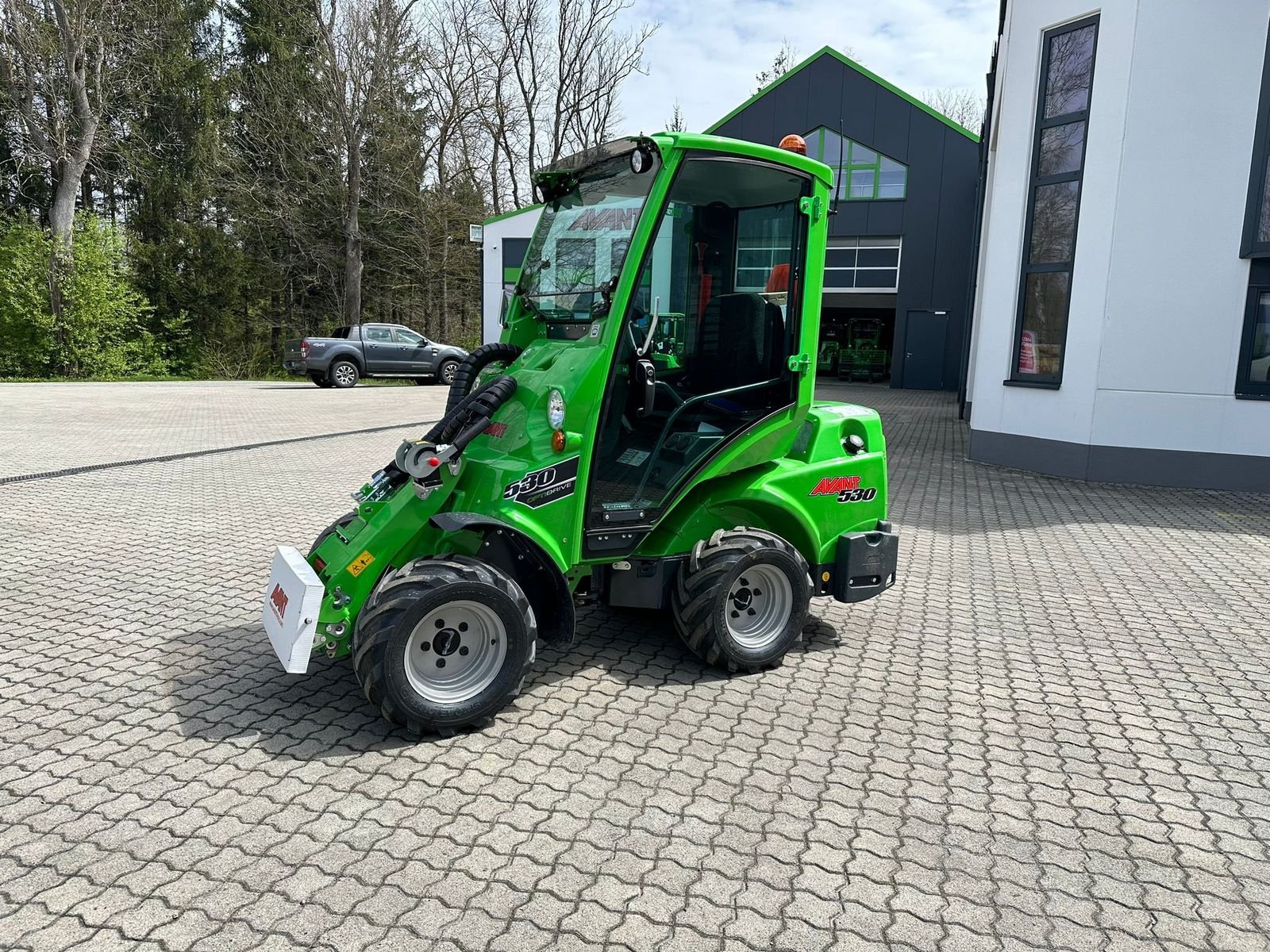 Hoflader a típus Avant Avant 530 Hoflader - Komfortkabine, Straßenzulas, Neumaschine ekkor: Waidhofen an der Thaya (Kép 4)