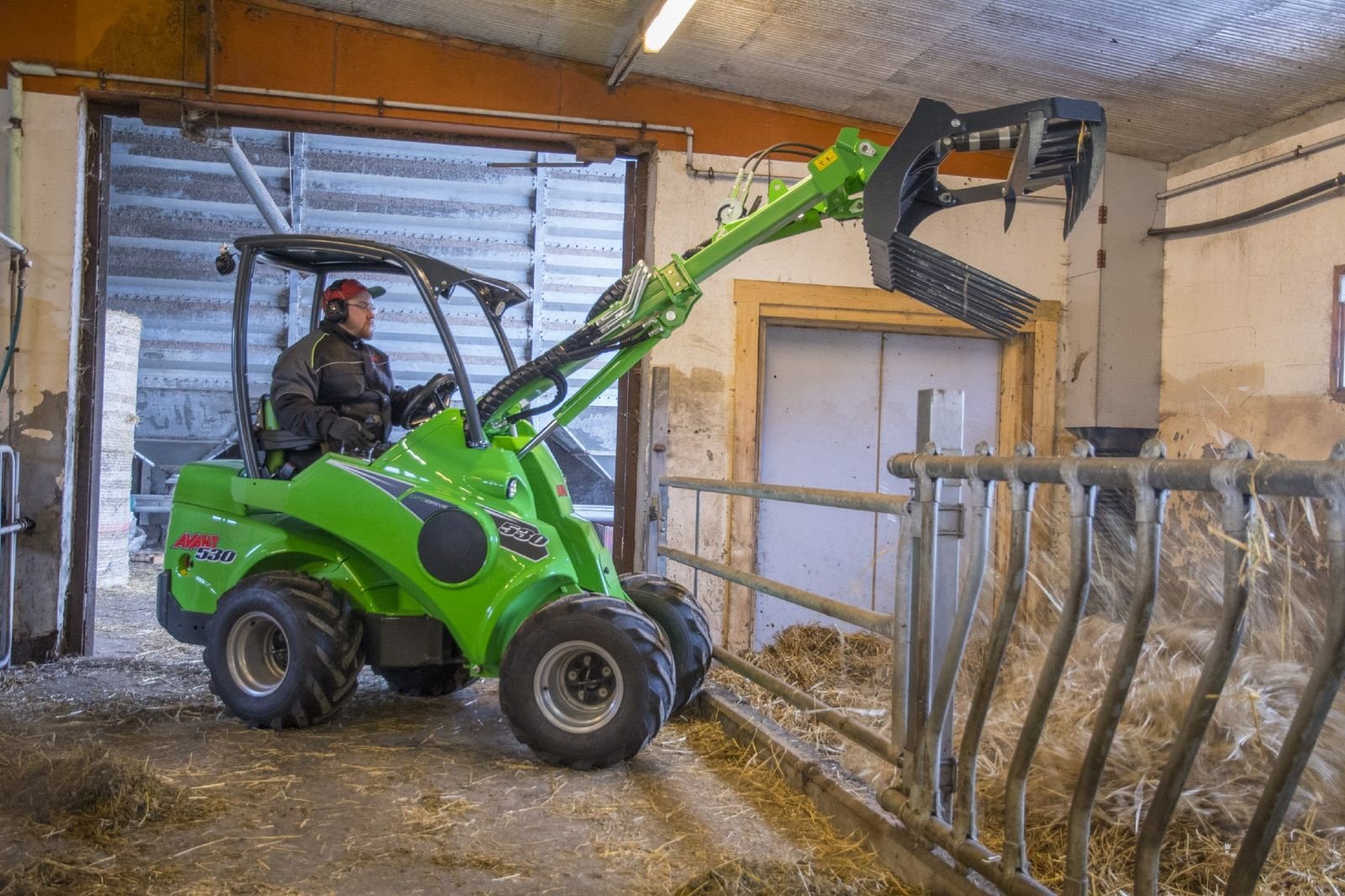 Hoflader a típus Avant Avant 530 Multifunktionslader + Austria Pa, Neumaschine ekkor: Waidhofen an der Thaya (Kép 4)