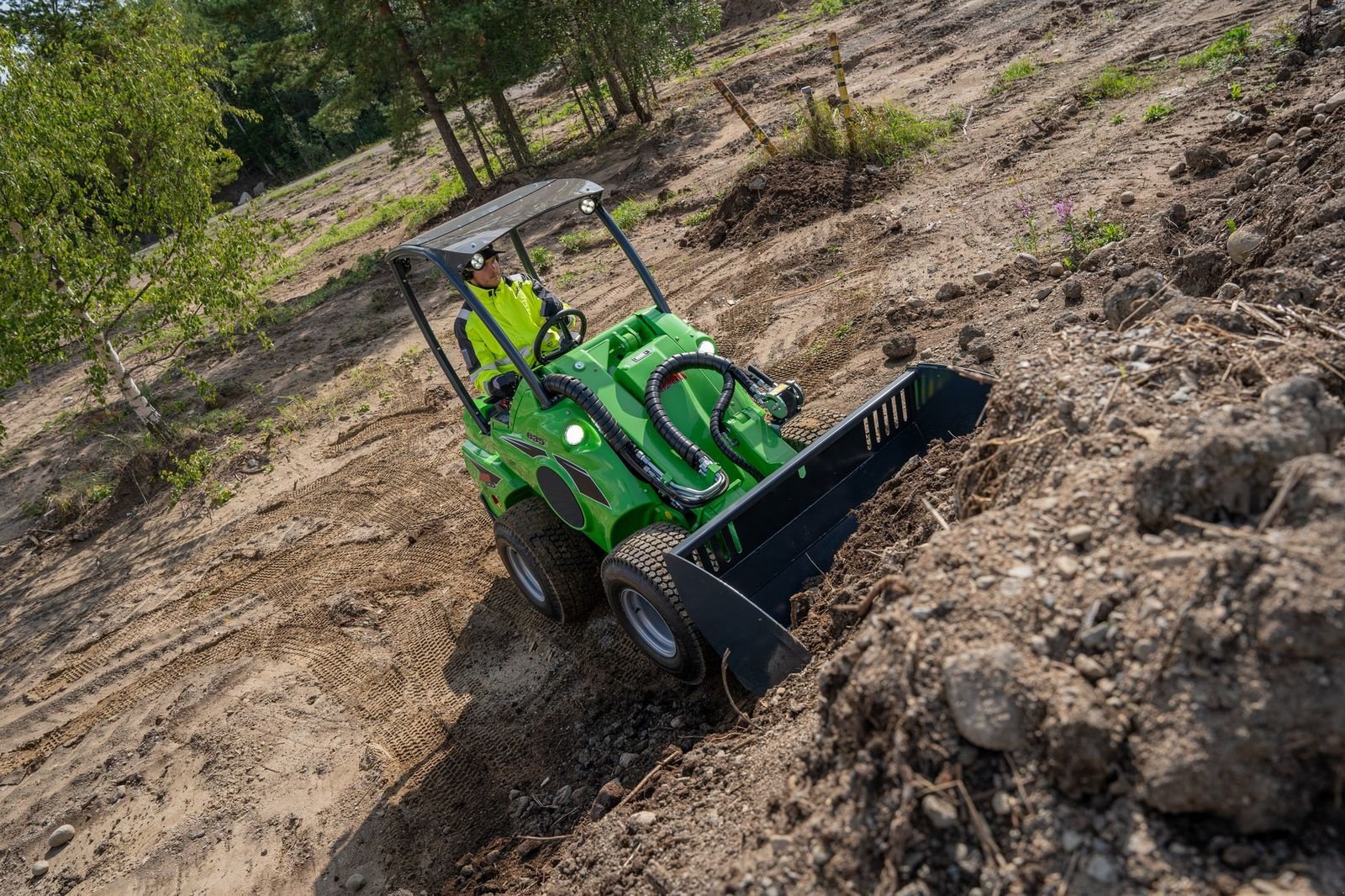 Hoflader tip Avant Avant 635i Multifunktionslader, Neumaschine in Waidhofen an der Thaya (Poză 12)