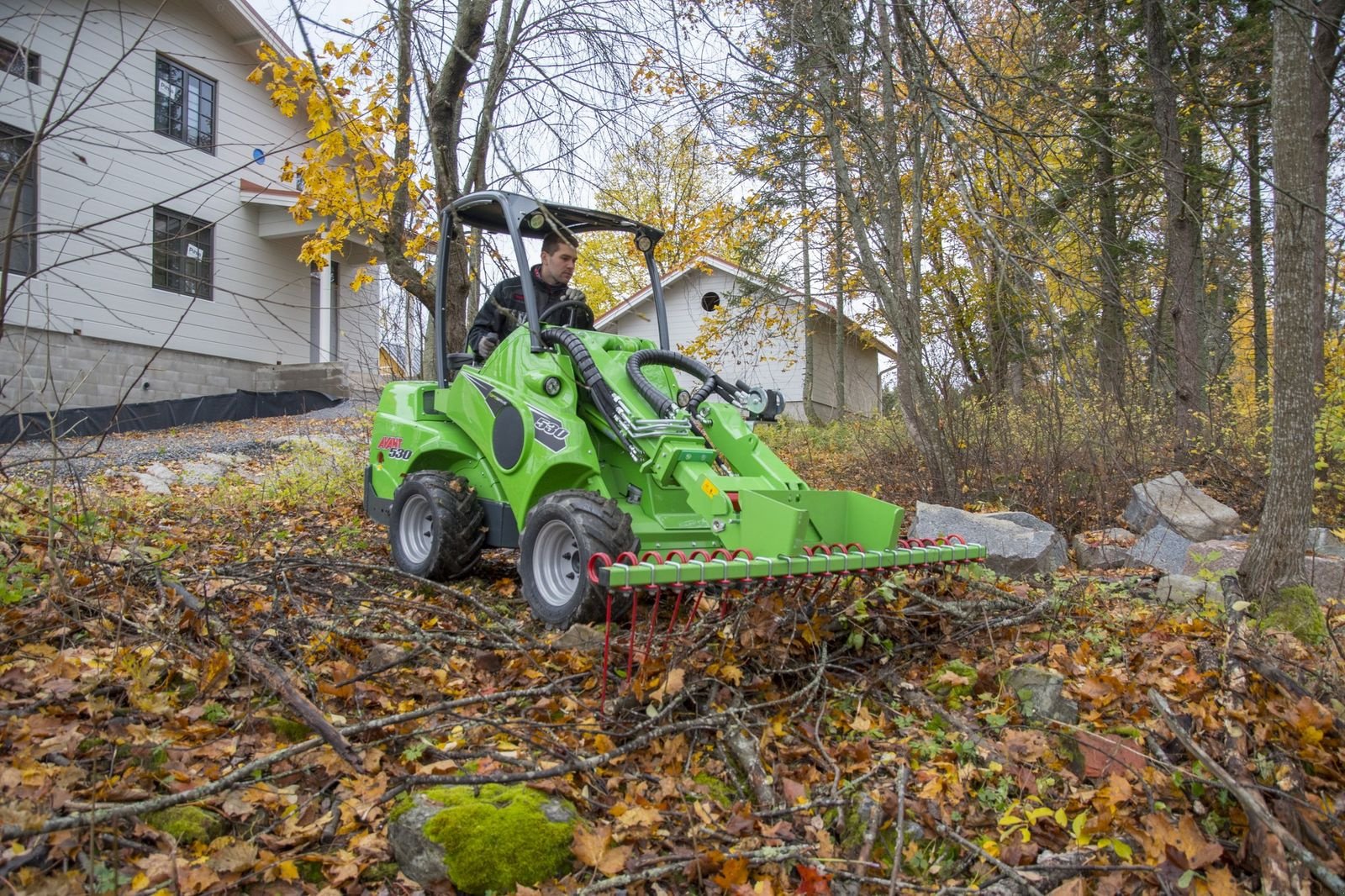 Hoflader of the type Avant Avant 735 Multifunktionslader, Neumaschine in Waidhofen an der Thaya (Picture 11)