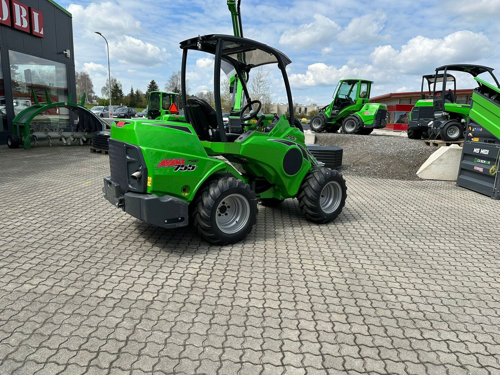 Hoflader typu Avant Avant 755i Multifunktionslader - Aktion, Neumaschine v Waidhofen an der Thaya (Obrázek 4)