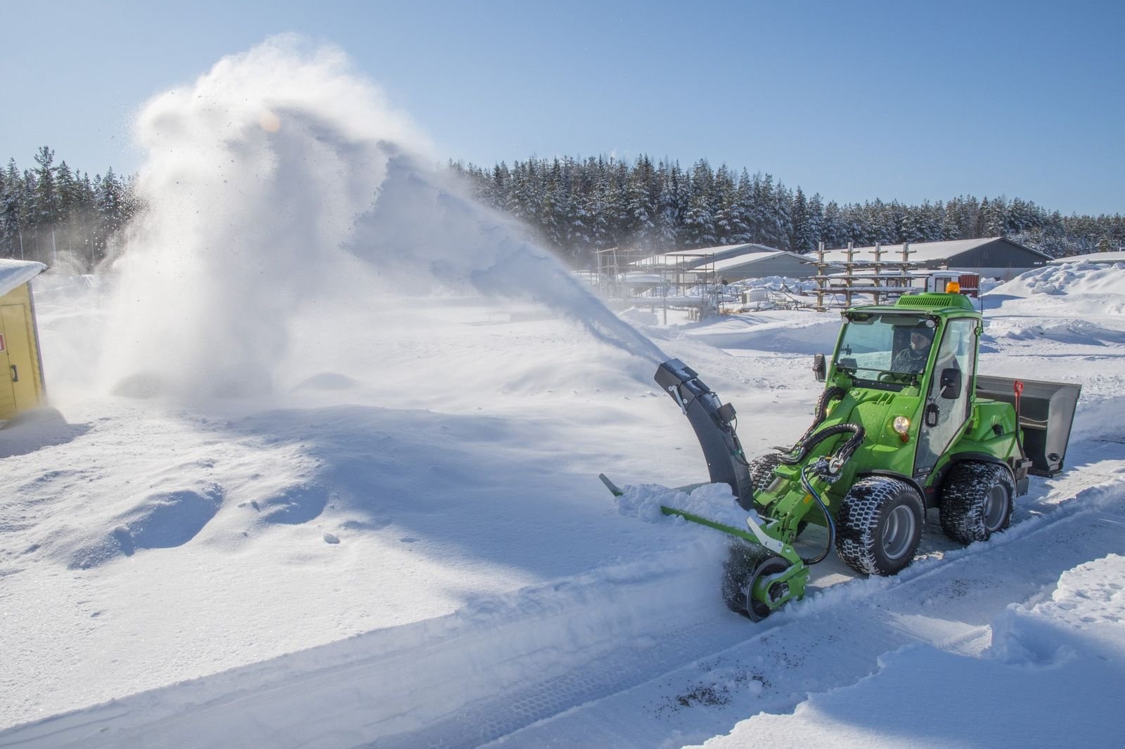 Hoflader typu Avant Avant 760i Multifunktionslader mit GT Kabine, Neumaschine v Waidhofen an der Thaya (Obrázek 14)