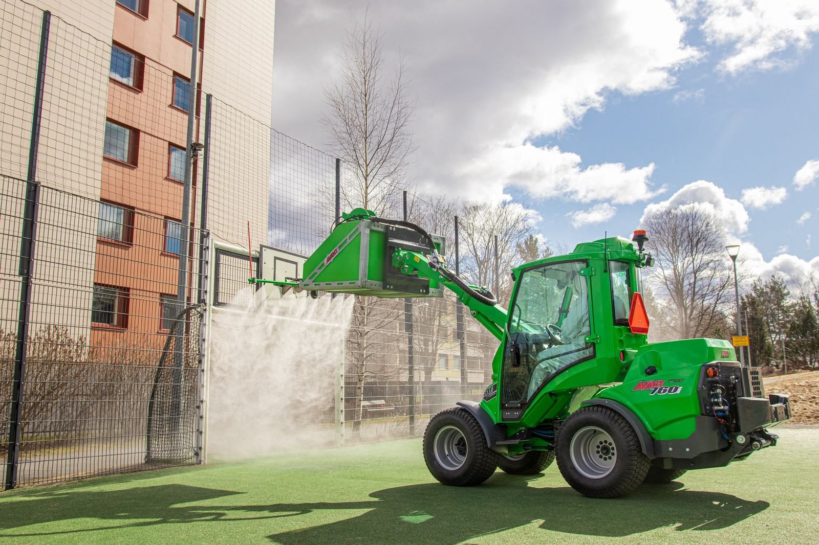 Hoflader typu Avant Avant 760i Multifunktionslader mit GT Kabine, Neumaschine v Waidhofen an der Thaya (Obrázek 12)