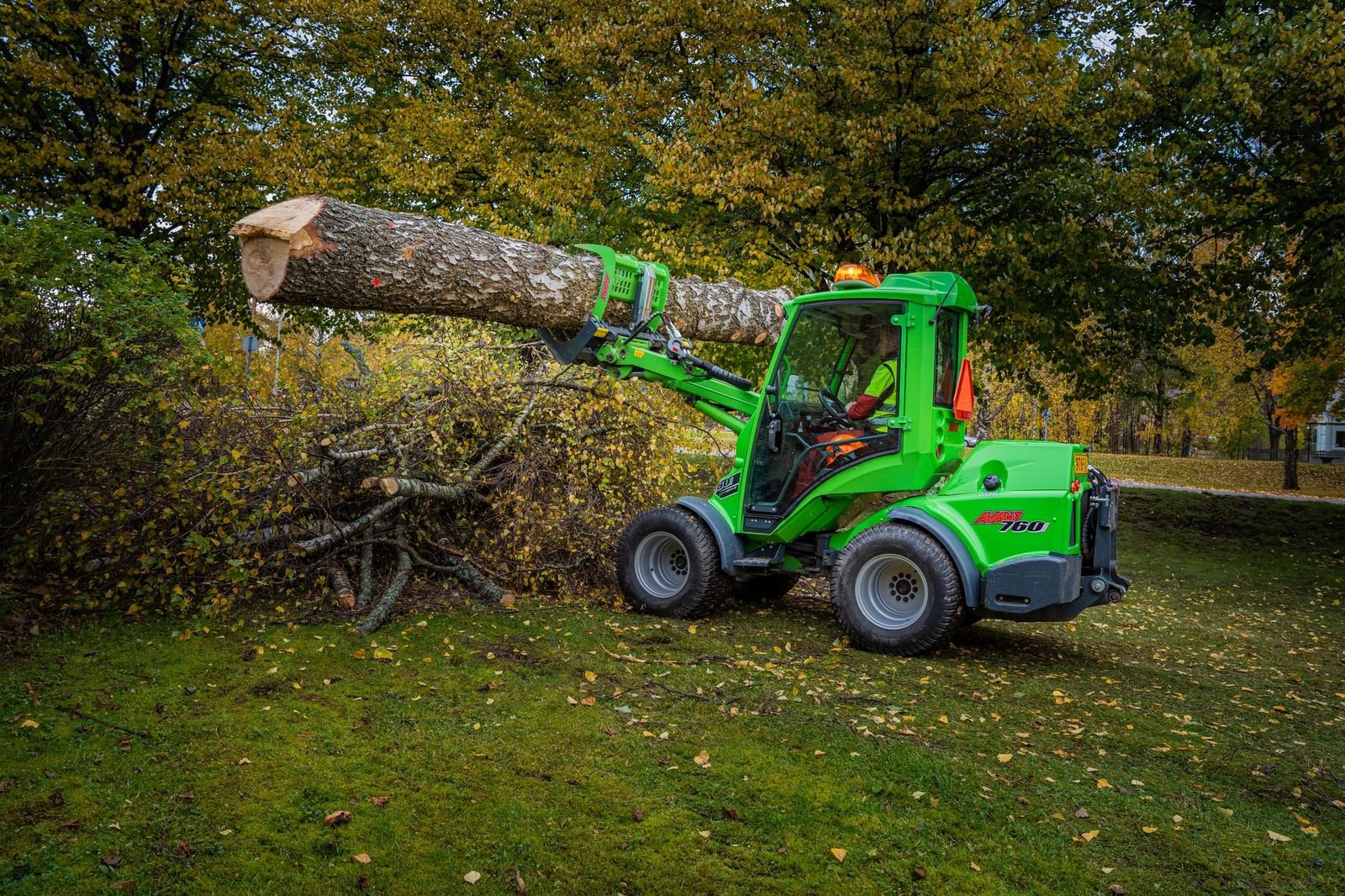 Hoflader of the type Avant Avant 760i Multifunktionslader mit GT Kabine, Neumaschine in Waidhofen an der Thaya (Picture 17)