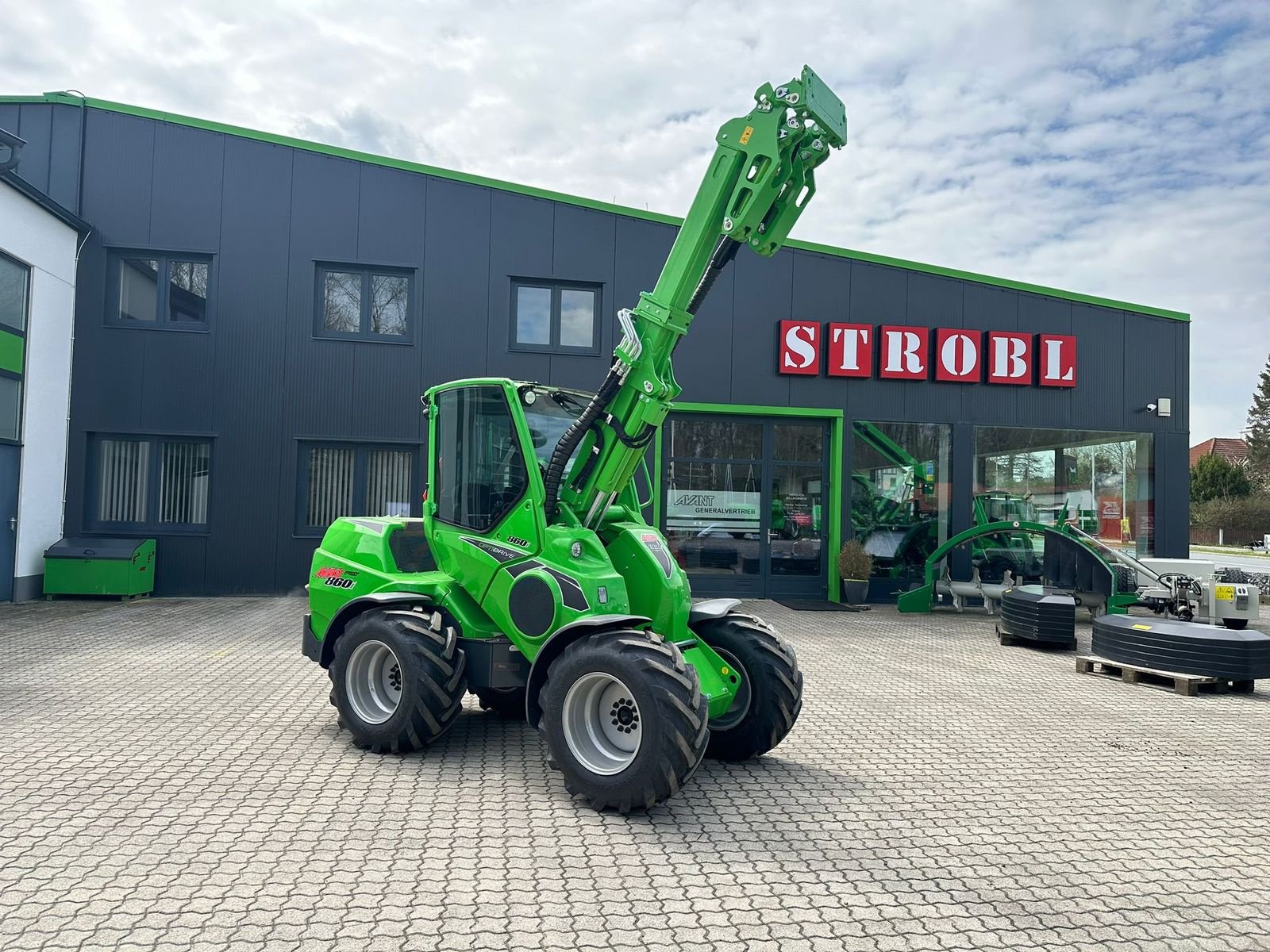 Hoflader типа Avant Avant 860i Multifunktionslader GT Kabine, Neumaschine в Waidhofen an der Thaya (Фотография 7)