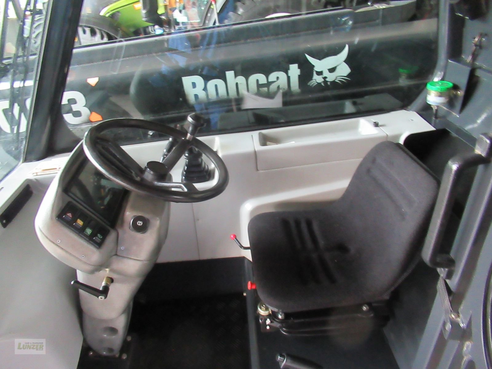 Hoflader of the type Bobcat 3093, Gebrauchtmaschine in Kaumberg (Picture 9)