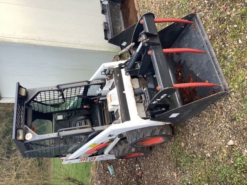 Hoflader типа Bobcat 463, Gebrauchtmaschine в les hayons (Фотография 2)