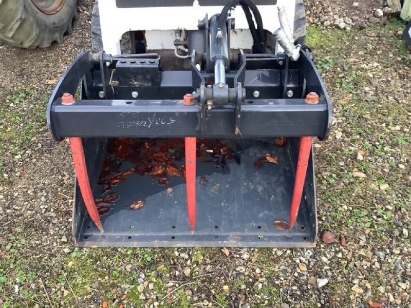 Hoflader типа Bobcat 463, Gebrauchtmaschine в les hayons (Фотография 3)