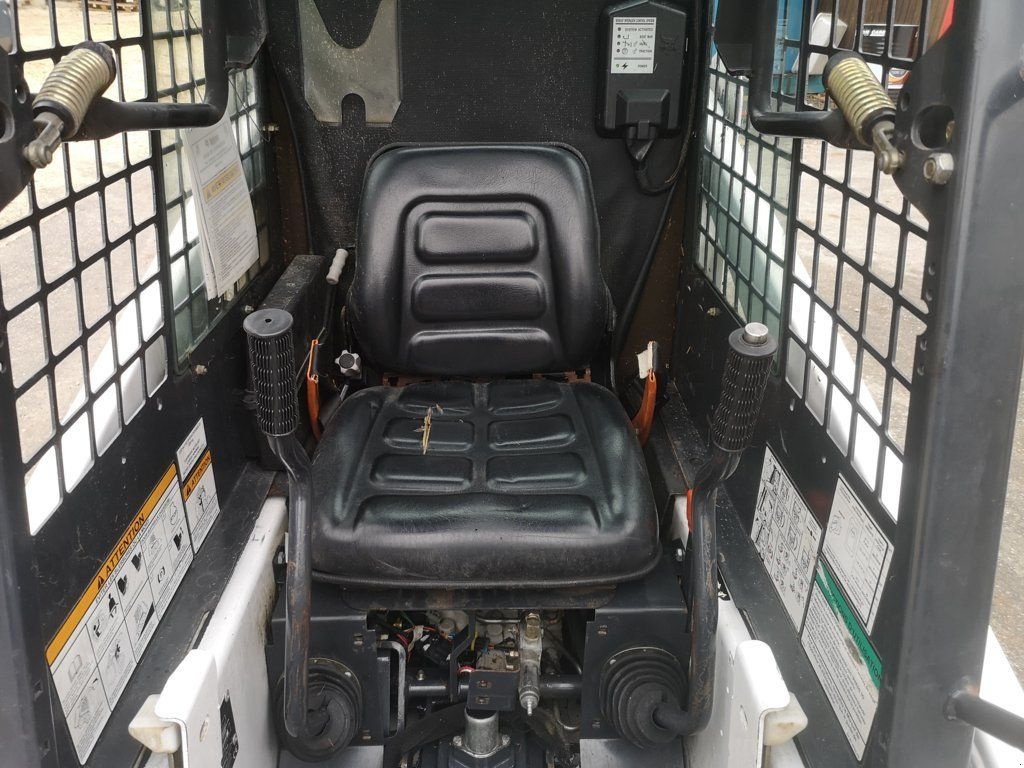 Hoflader a típus Bobcat 463, Gebrauchtmaschine ekkor: BEAULEU (Kép 4)