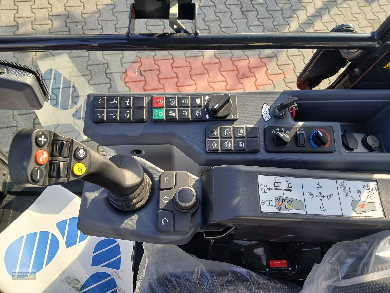 Hoflader of the type Bobcat L85 Hoflader, Gebrauchtmaschine in Aurolzmünster (Picture 15)