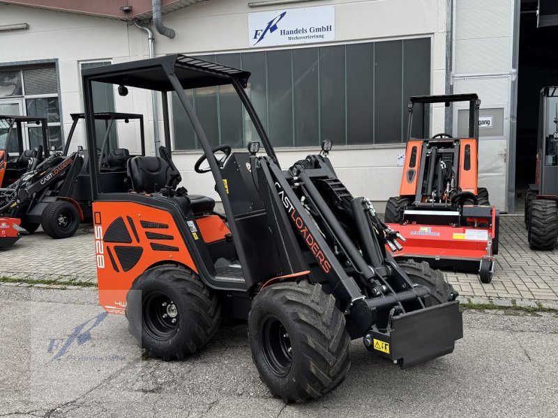 Hoflader des Typs Cast Group 825 D ! Aktion Neu ! Hoflader Kompaktlader Teleskoplader, Gebrauchtmaschine in Bruckmühl (Bild 1)