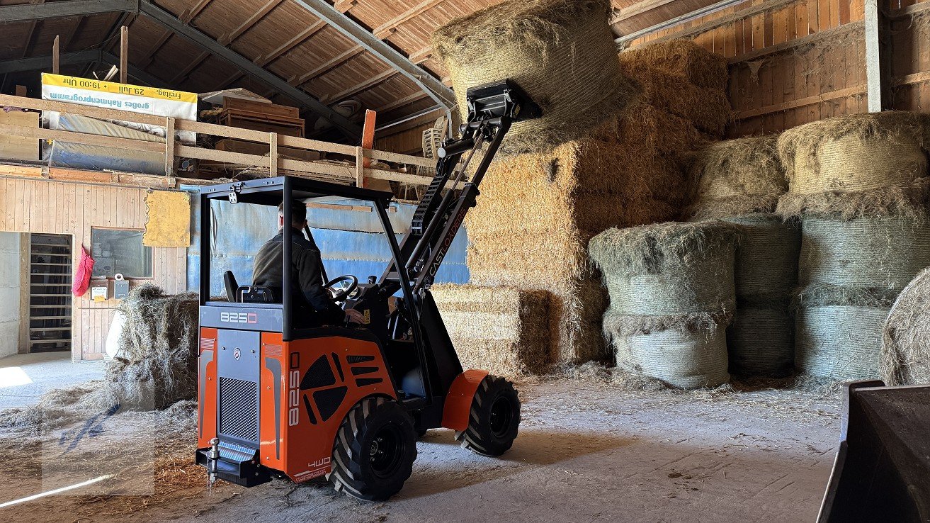 Hoflader of the type Cast Group 825 D ! Aktion Neu ! Hoflader Kompaktlader Teleskoplader, Gebrauchtmaschine in Bruckmühl (Picture 3)