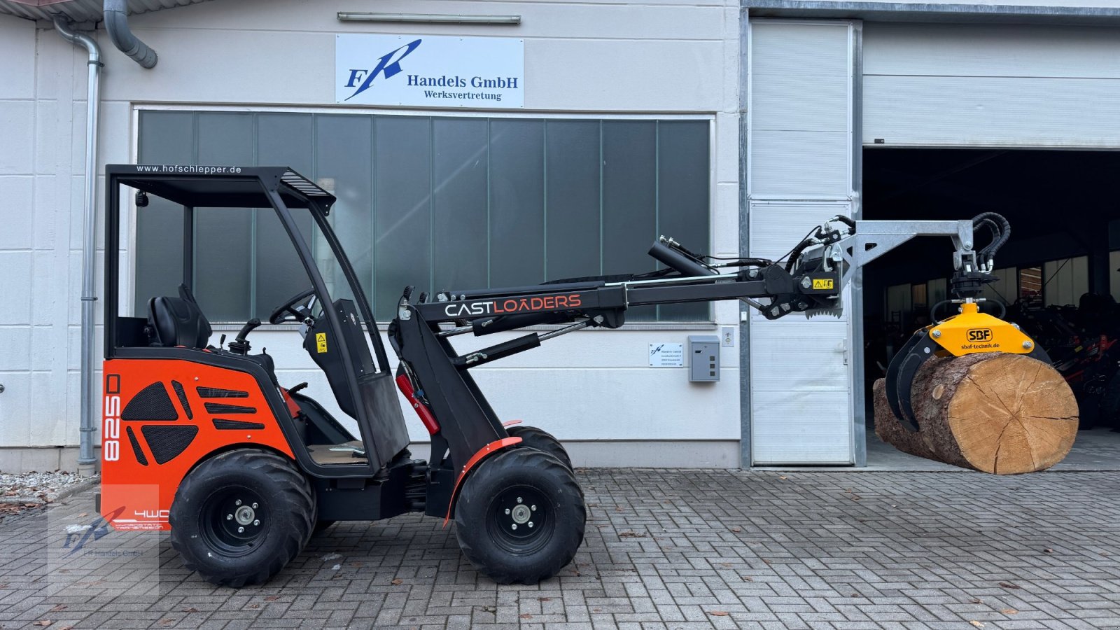 Hoflader vrste Cast Group 825 D ! Aktion Neu ! Hoflader Kompaktlader Teleskoplader, Gebrauchtmaschine v Bruckmühl (Slika 1)