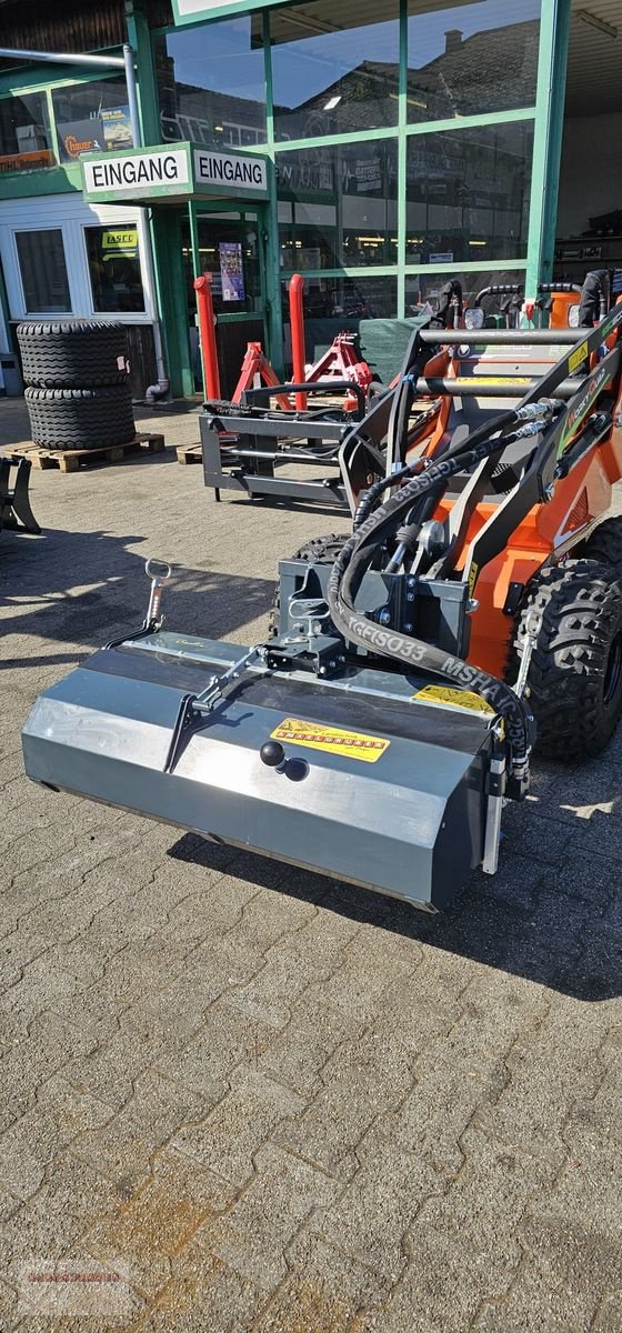 Hoflader des Typs Cast Group Kehrmaschine 100  Cast, Avant, Norcar, Multione, Gebrauchtmaschine in Tarsdorf (Bild 13)