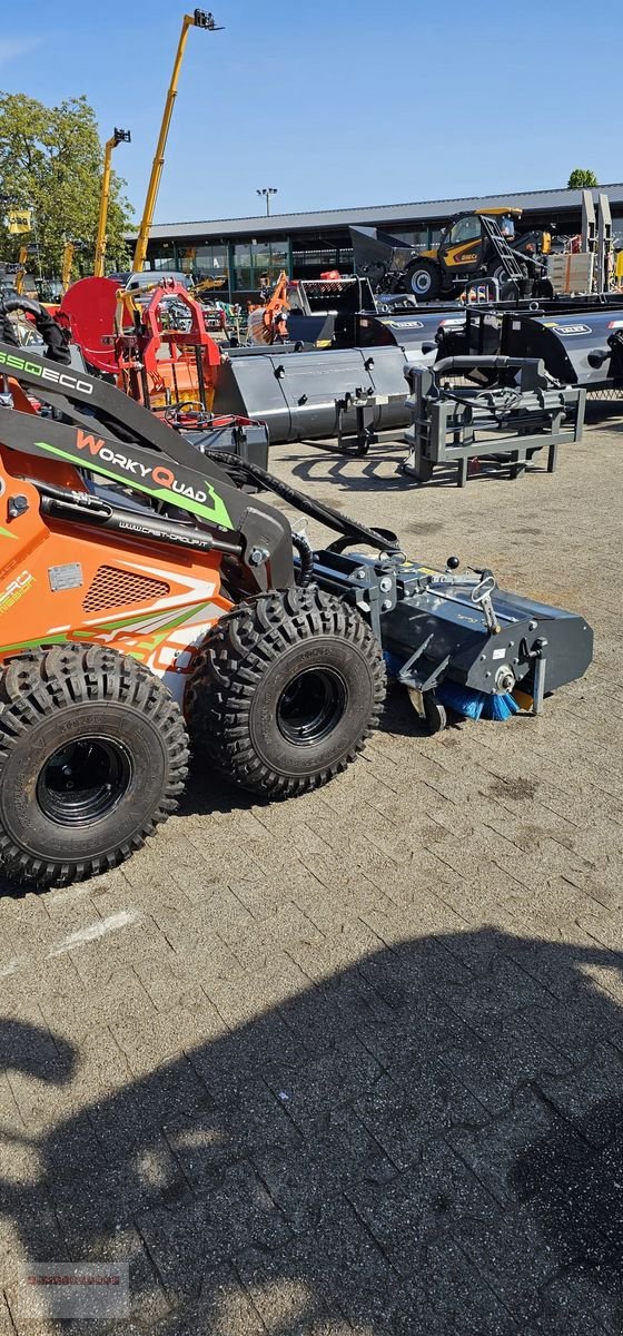 Hoflader des Typs Cast Group Kehrmaschine 100  Cast, Avant, Norcar, Multione, Gebrauchtmaschine in Tarsdorf (Bild 14)