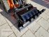 Hoflader des Typs Cast Group Teppichstripper für Avant Multione Worky Quad uv, Gebrauchtmaschine in Tarsdorf (Bild 4)
