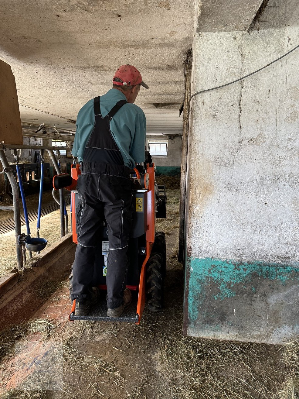 Hoflader of the type Cast Group WorkyQuad SSQ 11 Minilader, Kompaktlader, Skidlader, Hoflader, Gebrauchtmaschine in Bruckmühl (Picture 13)