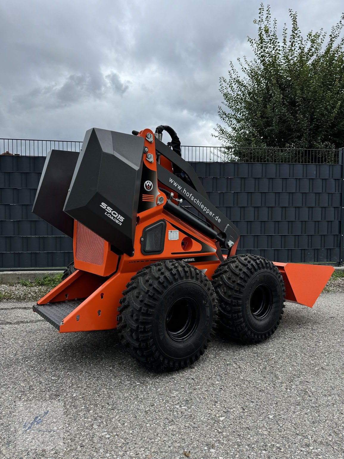 Hoflader του τύπου Cast Group WorkyQuad SSQ 15 Diesel Minilader Skidlader Kompaktlader Giant, Neumaschine σε Bruckmühl (Φωτογραφία 5)