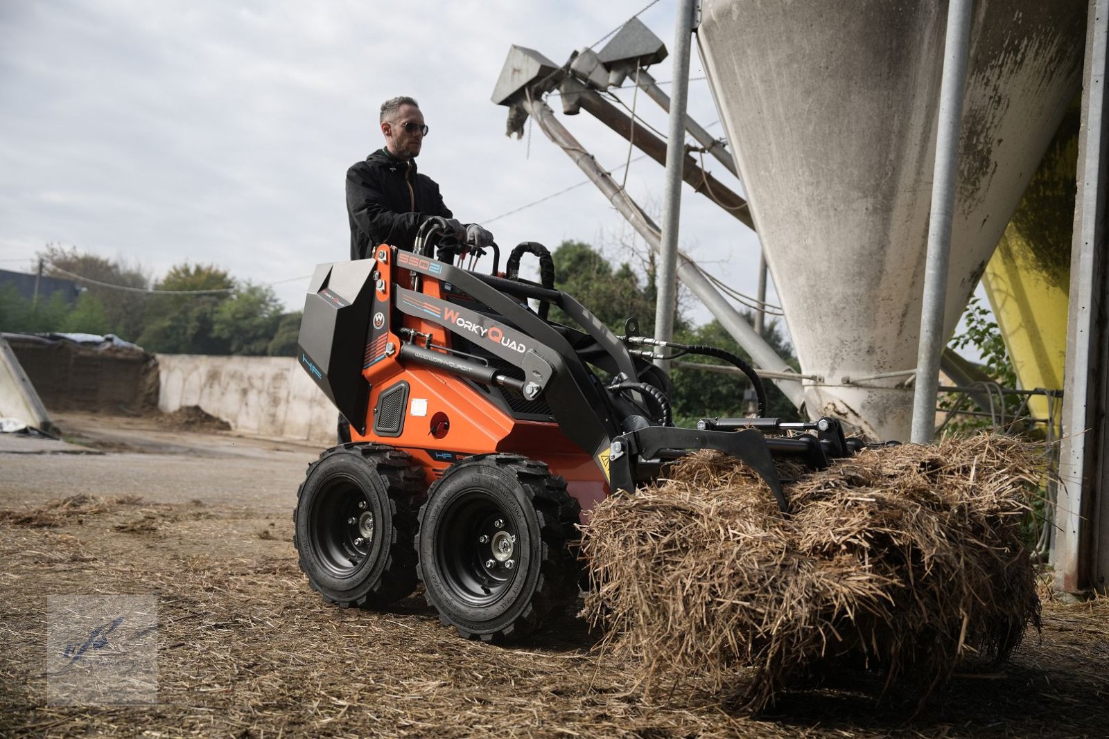 Hoflader του τύπου Cast Group WorkyQuad SSQ 15 Diesel Minilader Skidlader Kompaktlader Giant, Neumaschine σε Bruckmühl (Φωτογραφία 8)